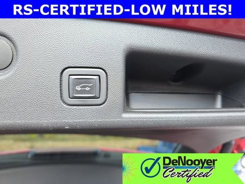 Used 2023 Chevrolet Equinox RS image 13