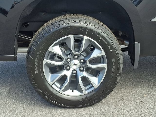 New 2026 Chevrolet Silverado 1500 RST w/ Z71 Off-Road Package AWD/4WD image 5