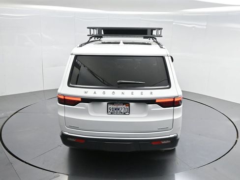 Used 2022 Jeep Wagoneer Series III w/ Premium Group I image 58