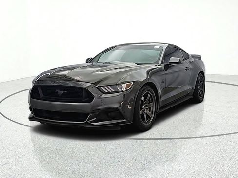 Used 2015 Ford Mustang GT Premium RWD image 2