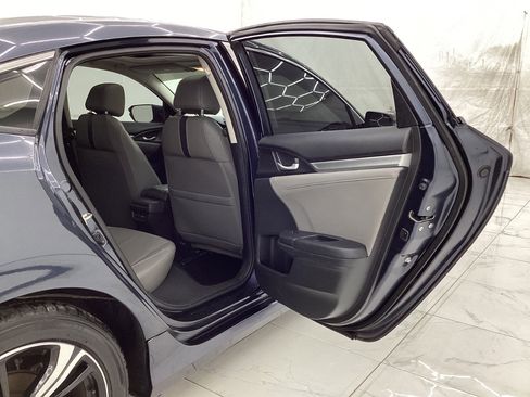 Used 2017 Honda Civic Touring image 23