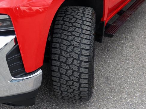 Used 2020 Chevrolet Silverado 1500 LT w/ Trailering Package image 42