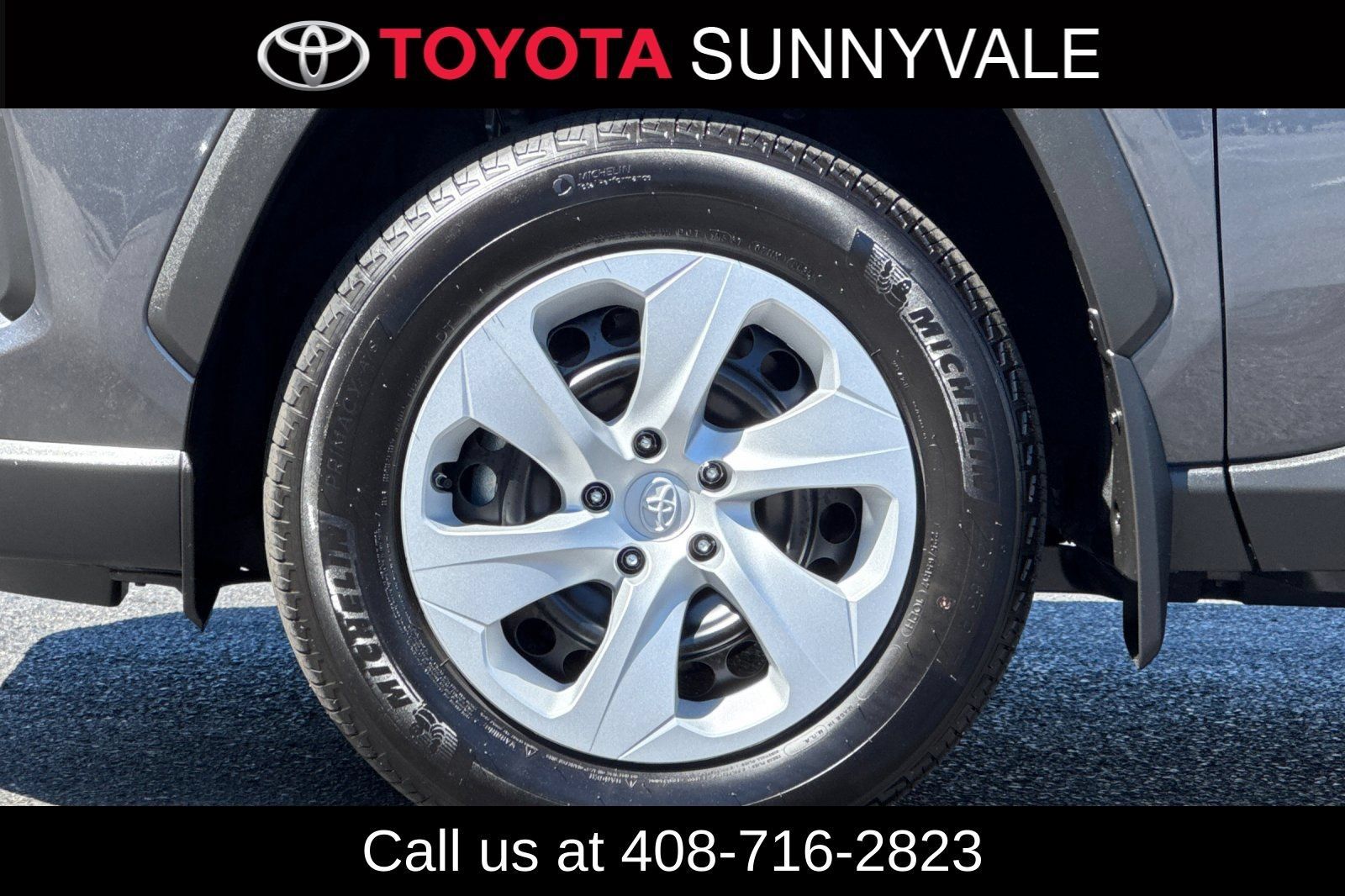 Certified 2025 Toyota RAV4 LE FWD image 13