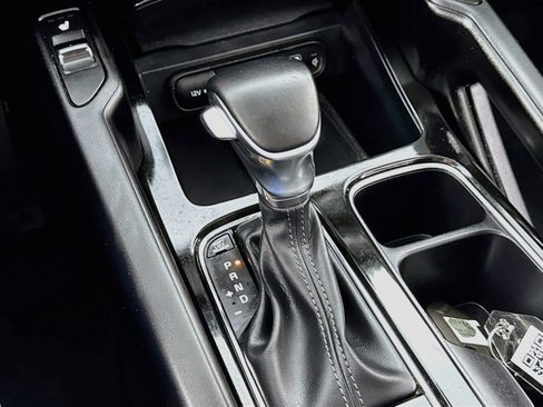 Used 2025 Kia Telluride S FWD image 20