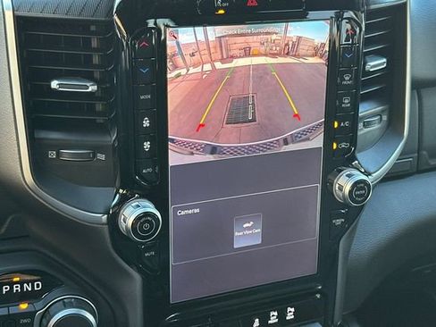 New 2026 RAM 1500 4x4 Crew Cab image 18