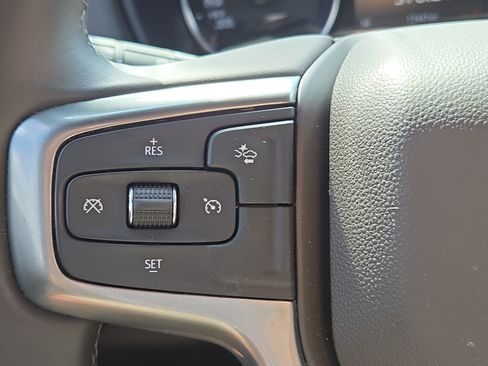 Used 2024 Chevrolet Tahoe LS RWD image 24