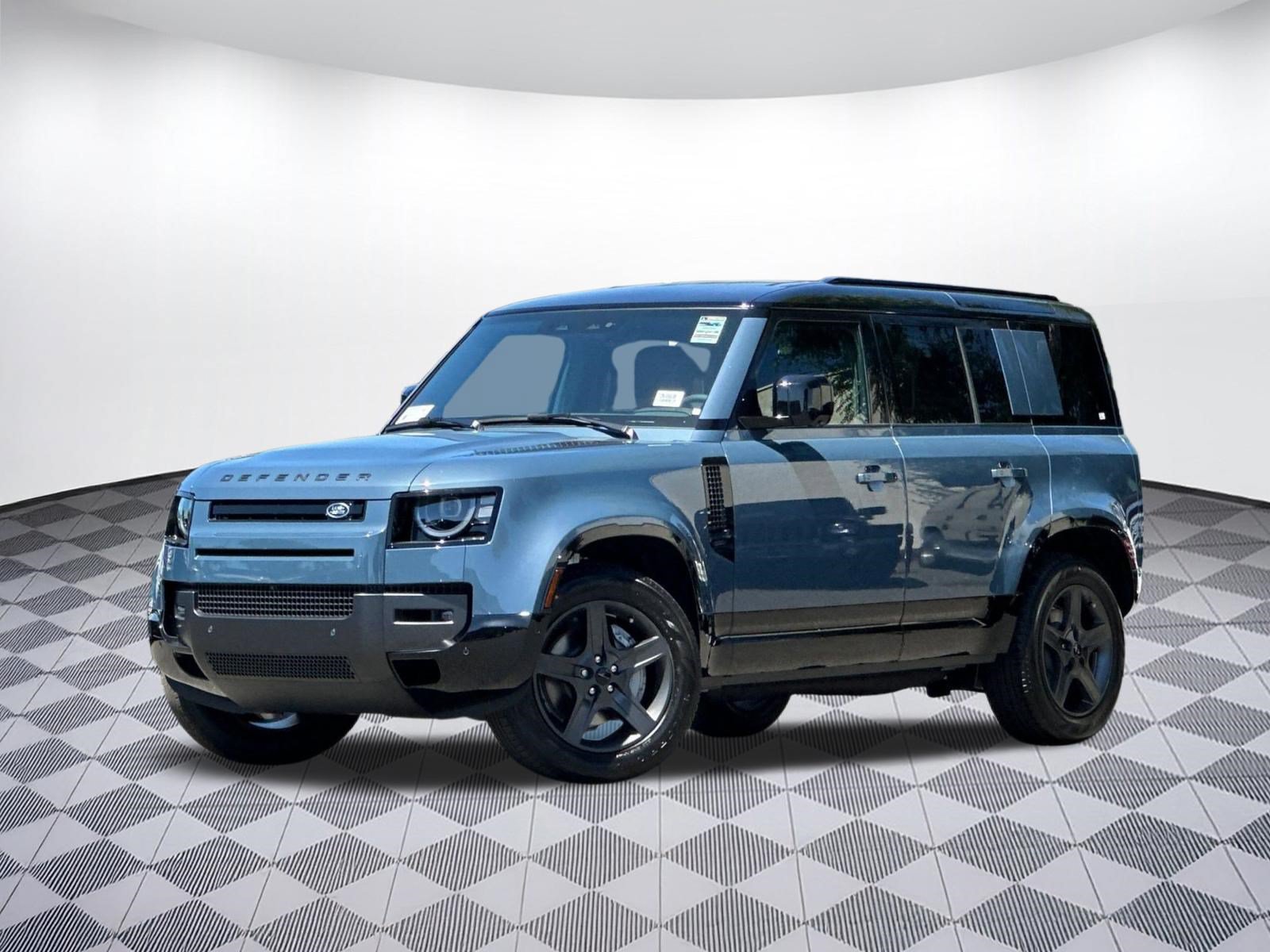 New 2026 Land Rover Defender 110 X-Dynamic SE AWD/4WD image 1