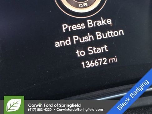 Used 2019 Chrysler Pacifica Touring Plus w/ Advanced Safetytec Group image 11