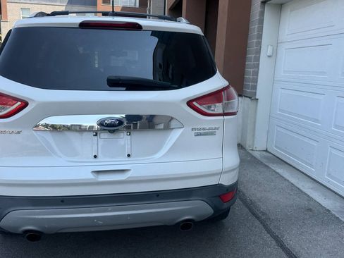 Used 2014 Ford Escape Titanium FWD image 6