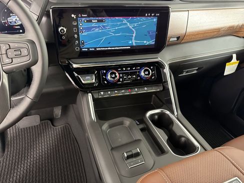 New 2026 GMC Sierra 2500 Denali Ultimate image 28