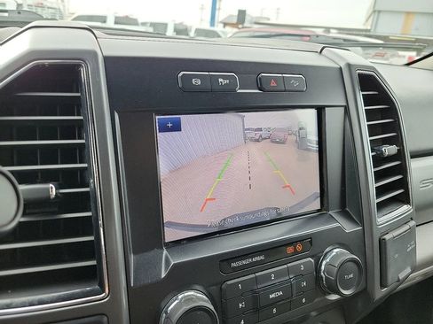 Used 2022 Ford F350 XLT w/ XLT Premium Package AWD/4WD image 22