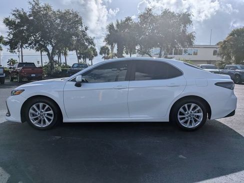 Used 2024 Toyota Camry LE FWD image 7