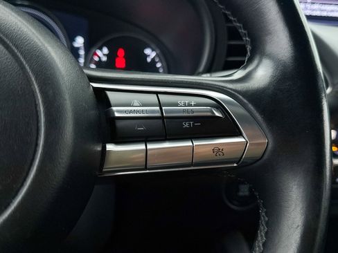 Used 2019 MAZDA MAZDA3 Hatchback w/ Preferred Package image 25