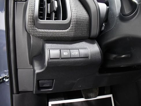 Used 2025 Subaru Solterra Limited w/ Limited Convenience Package image 11