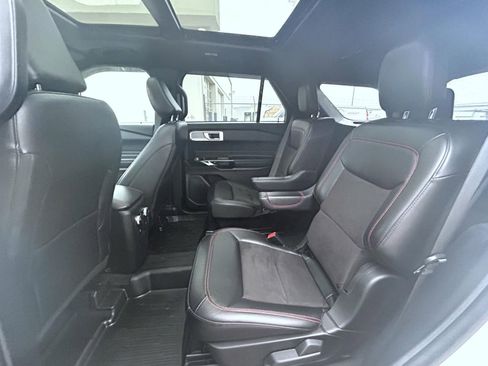 Used 2023 Ford Explorer ST-Line w/ Class IV Trailer Tow Package image 20