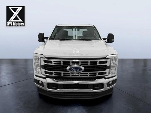 Used 2023 Ford F250 XLT w/ FX4 Off-Road Package image 8