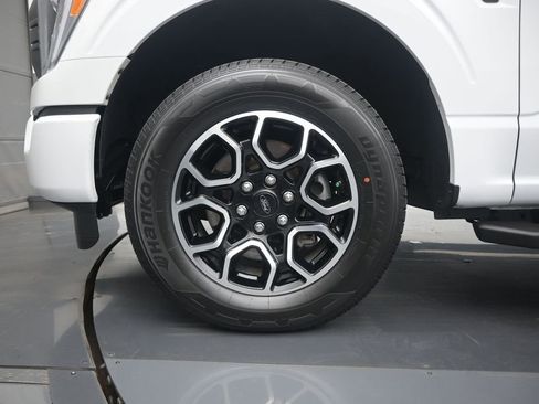Used 2023 Ford F150 XLT w/ Equipment Group 302A High RWD image 24