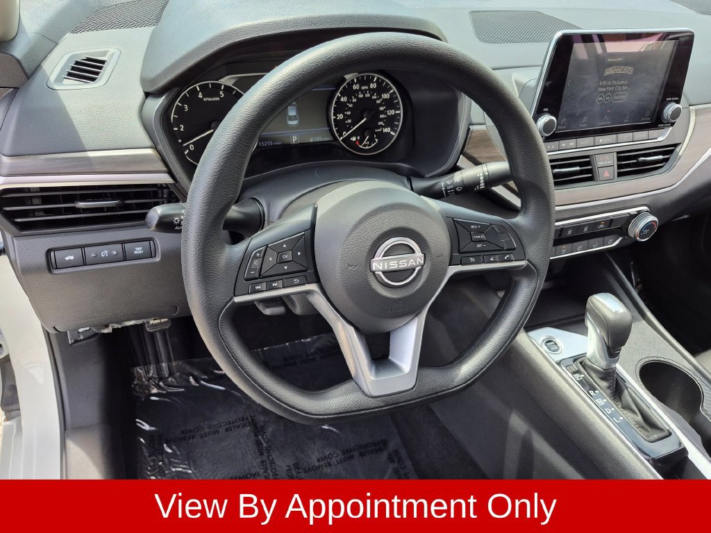 Used 2025 Nissan Altima 2.5 SV FWD image 20