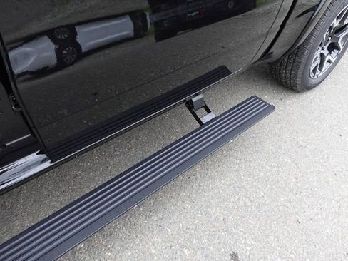 New 2026 RAM 1500 Laramie w/ Laramie Preferred Package image 25