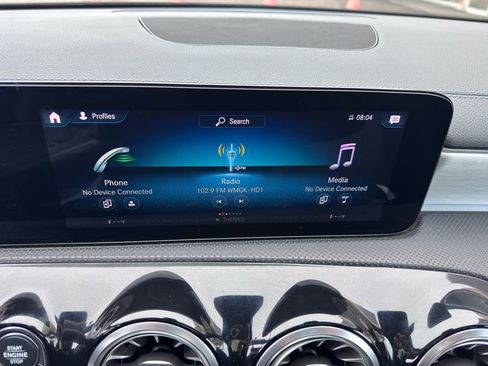 Used 2021 Mercedes-Benz CLA 250 4MATIC image 25