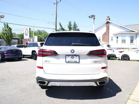Used 2021 BMW X5 xDrive40i w/ M Sport Package AWD/4WD image 7