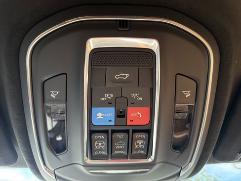 New 2026 Jeep Grand Cherokee L Summit image 35