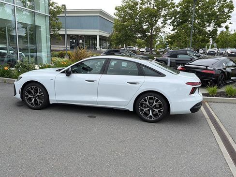 Used 2026 Audi A6 Premium Plus w/ Premium Plus Package AWD/4WD image 9