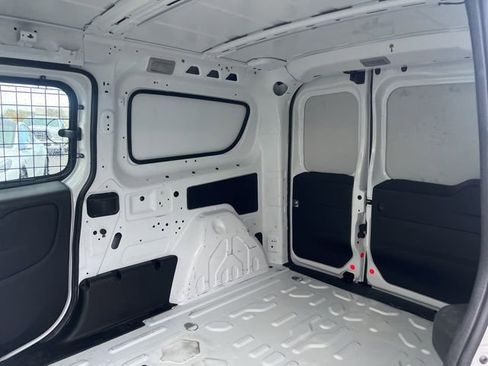 Used 2021 RAM ProMaster City Tradesman w/ Window Group 09 image 17