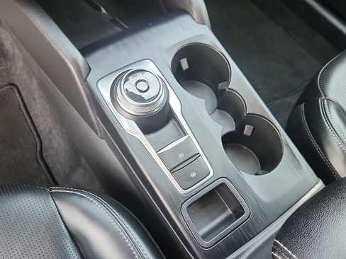 Used 2025 Ford Escape Platinum image 24