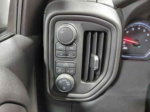 Used 2025 Chevrolet Silverado 1500 W/T w/ WT Value Package image 30