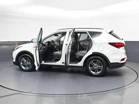 Used 2017 Hyundai Santa Fe Sport FWD image 42