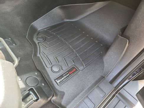 Used 2016 Ford F350 XLT w/ XLT Interior Package image 36