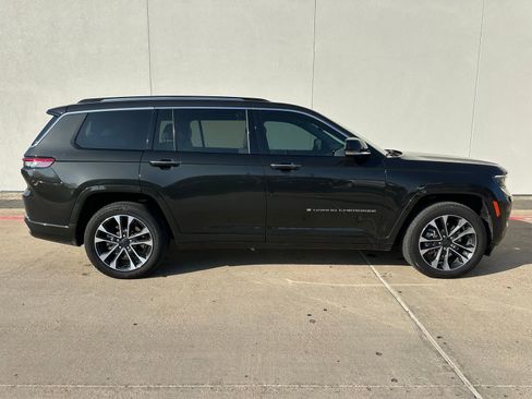 Used 2022 Jeep Grand Cherokee L Overland image 9