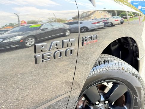 Used 2018 RAM 1500 Big Horn image 90