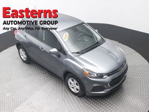 Used 2020 Chevrolet Trax LS w/ Tint and Cruise Package image 3