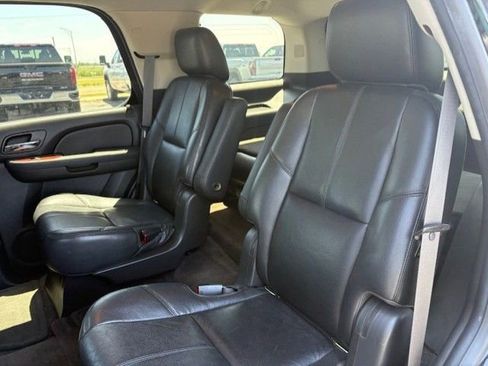Used 2014 Chevrolet Tahoe LT w/ Texas Edition RWD image 13