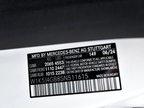 Used 2025 Mercedes-Benz CLA 250 image 32