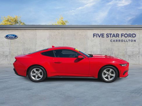 Used 2024 Ford Mustang Coupe RWD image 9