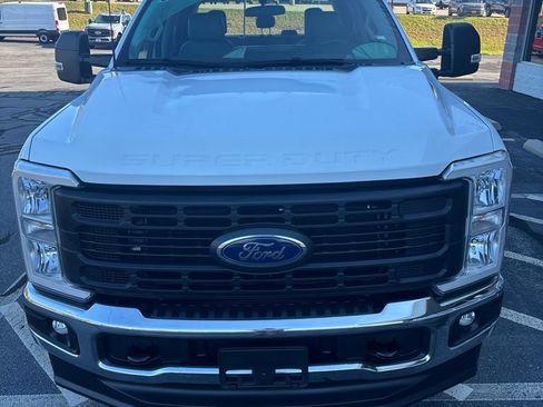 Used 2025 Ford F250 XL w/ XL Chrome Package AWD/4WD image 5