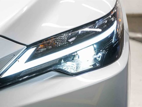 Used 2024 Lexus RX 350 Premium image 7