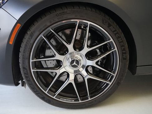 Used 2023 Mercedes-Benz E 63 AMG S image 30
