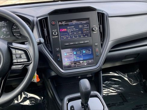 Certified 2024 Subaru Crosstrek 2.0i image 6