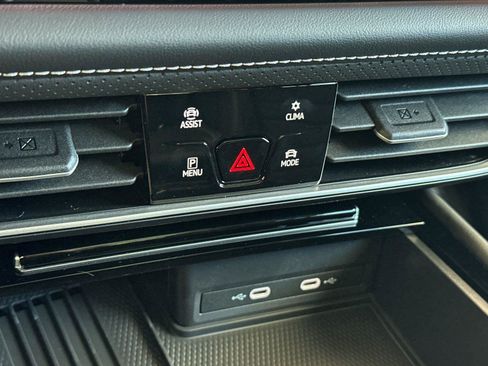 New 2026 Volkswagen Atlas SEL AWD/4WD image 21