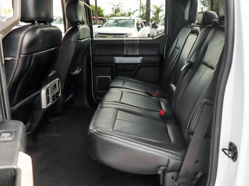 Used 2019 Ford F150 Lariat image 37
