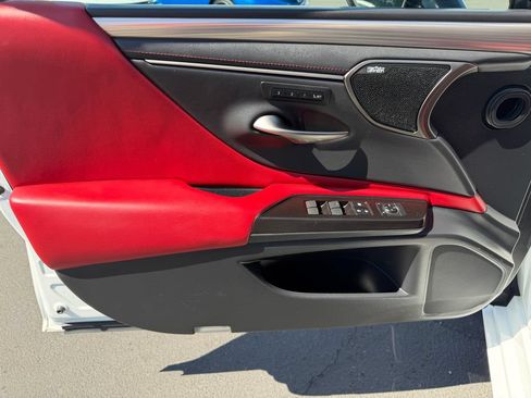 Used 2019 Lexus ES 350 F Sport w/ Accessory Package FWD image 12