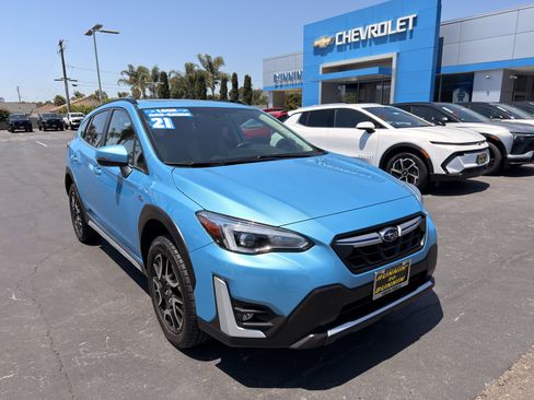 Used 2021 Subaru Crosstrek Hybrid w/ Moonroof Package w/Navigation AWD/4WD image 2