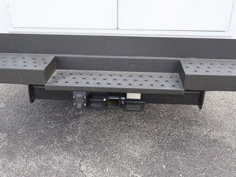 New 2025 GMC Savana 3500 w/ Power Convenience Package RWD image 7