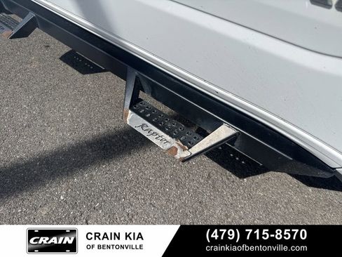 Used 2021 RAM 1500 Big Horn image 9