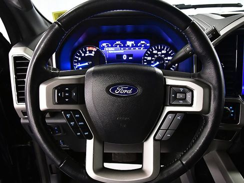 Used 2022 Ford F250 Lariat w/ Tremor Off-Road Package AWD/4WD image 22