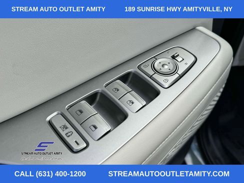 Used 2025 Hyundai Palisade Limited image 20